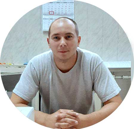 Максим. Монтажник Image